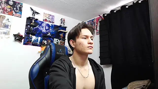 Snapshot of sr_jaeger chatting on 09/09/25, 12:47 sr jaeger online show from 09/09/25, 12:47