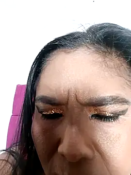 tiffany Bitch online show from 11/05/25, 10:13