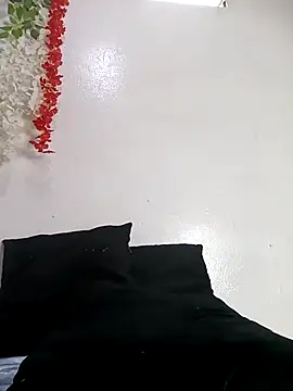 tiffany Bitch online show from 09/27/25, 09:32