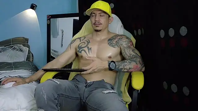 Alex motta online show from 04/12/26, 03:32