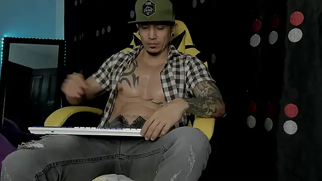 Alex motta online show from 03/22/25, 05:17