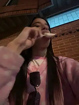 Praga Pink online show from 02/11/26, 01:05