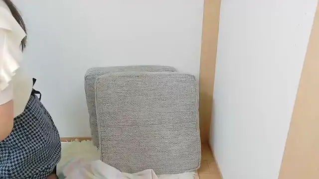 Hana-tan online show from 11/15/25, 11:09