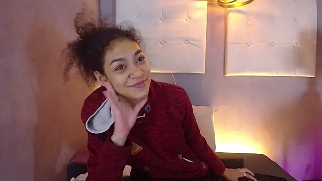 Snapshot of Aurora_ath chatting on 02/11/26, 08:20 Aurora ath online show from 02/11/26, 08:20