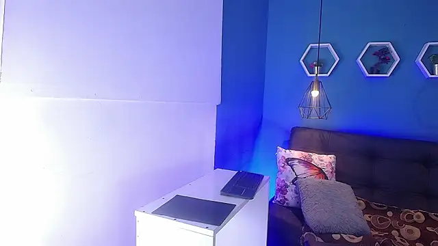 Snapshot of Aurora_ath chatting on 02/10/26, 03:33 Aurora ath online show from 02/10/26, 03:33