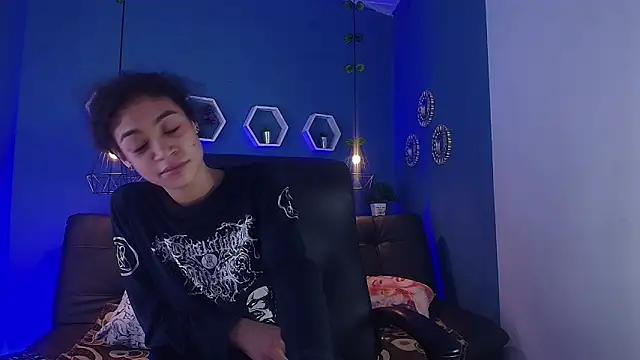 Snapshot of Aurora_ath chatting on 02/02/26, 02:32 Aurora ath online show from 02/02/26, 02:32