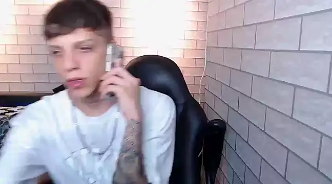 Adam hard  online show from 01/09/25, 08:22