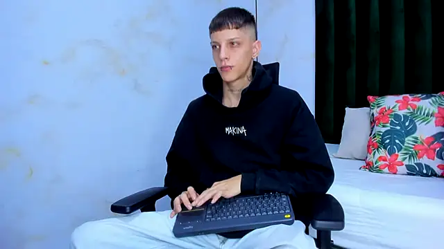 Adam hard  online show from 01/22/25, 07:45