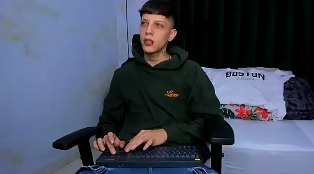 Adam hard  online show from 01/15/25, 07:55