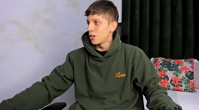 Adam hard  online show from 03/04/25, 08:27