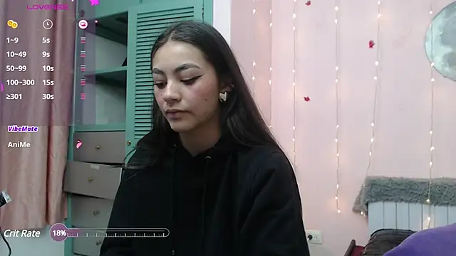 Nikoll kitten online show from 12/25/24, 07:56