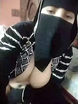 Snapshot of OYN-Dody chatting on 12/15/24, 10:26 OYN-Dody online show from 12/15/24, 10:26