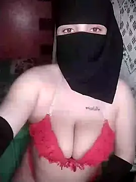 Snapshot of OYN-Dody chatting on 01/04/25, 11:17 OYN-Dody online show from 01/04/25, 11:17