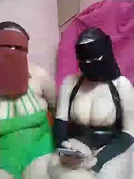 Snapshot of OYN-Dody chatting on 01/04/25, 02:04 OYN-Dody online show from 01/04/25, 02:04