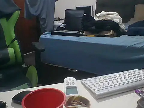 SOLESFETISHBR online show from 02/18/26, 08:33