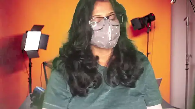 Snapshot of mamoni91 chatting on 09/11/25, 03:17 mamoni91 online show from 09/11/25, 03:17