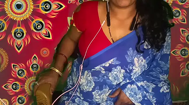 Snapshot of mamoni91 chatting on 03/16/25, 04:20 mamoni91 online show from 03/16/25, 04:20