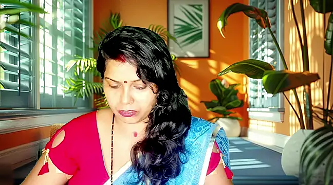 Snapshot of mamoni91 chatting on 02/25/25, 03:20 mamoni91 online show from 02/25/25, 03:20