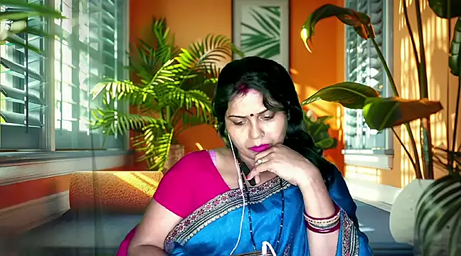 Snapshot of mamoni91 chatting on 02/25/25, 05:30 mamoni91 online show from 02/25/25, 05:30