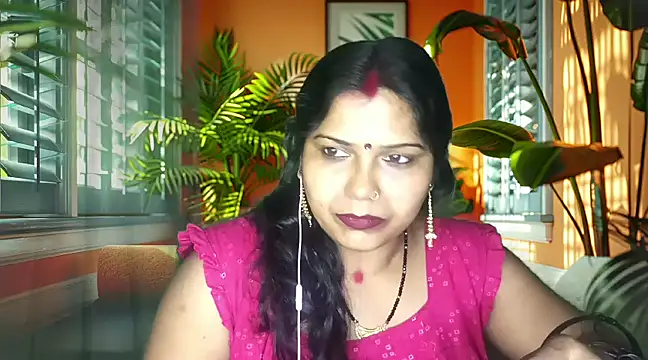 Snapshot of mamoni91 chatting on 03/10/25, 03:12 mamoni91 online show from 03/10/25, 03:12