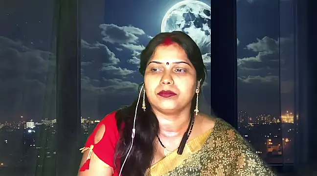 Snapshot of mamoni91 chatting on 03/08/25, 05:33 mamoni91 online show from 03/08/25, 05:33