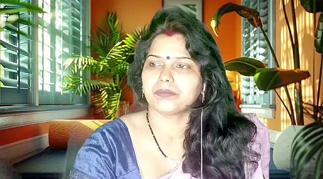 Snapshot of mamoni91 chatting on 02/23/25, 03:24 mamoni91 online show from 02/23/25, 03:24