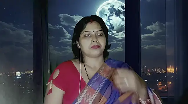 Snapshot of mamoni91 chatting on 02/28/25, 05:26 mamoni91 online show from 02/28/25, 05:26