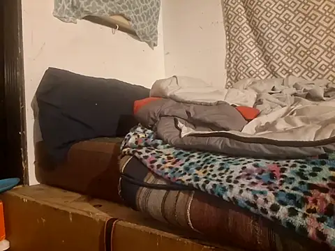 Cantufamily1979 online show from 09/20/25, 02:27