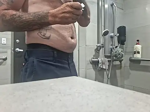 Cantufamily1979 online show from 11/16/25, 07:35