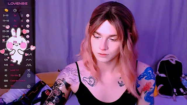 Alice Hells online show from 04/02/26, 03:08
