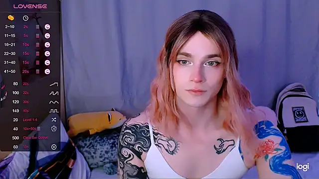 Alice Hells online show from 05/15/26, 04:16