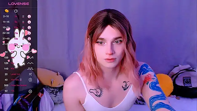 Alice Hells online show from 02/23/26, 06:47