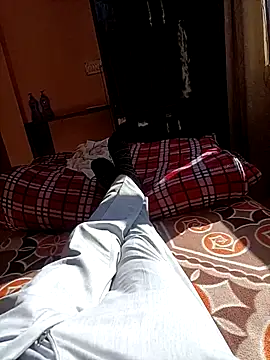 RRahullove69 online show from 12/23/25, 08:24