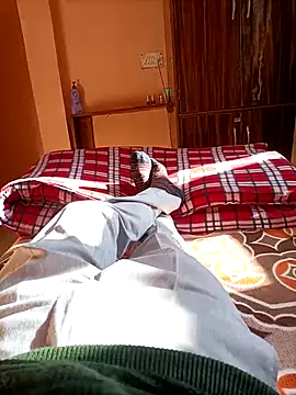 RRahullove69 online show from 02/05/26, 10:11