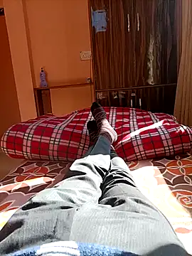 RRahullove69 online show from 11/26/25, 08:14