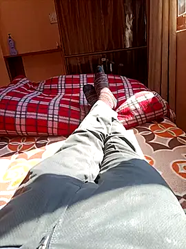 RRahullove69 online show from 02/16/26, 08:35