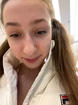 Snapshot of Lia__Love chatting on 01/28/25, 12:11 Lia Love online show from 01/28/25, 12:11