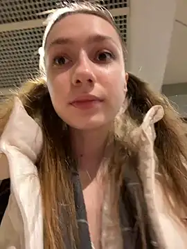 Snapshot of Lia__Love chatting on 02/05/25, 10:08 Lia Love online show from 02/05/25, 10:08