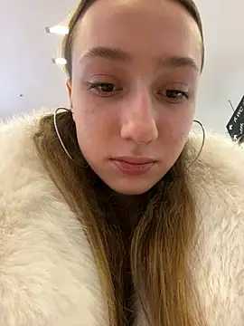 Snapshot of Lia__Love chatting on 01/13/25, 01:06 Lia Love online show from 01/13/25, 01:06