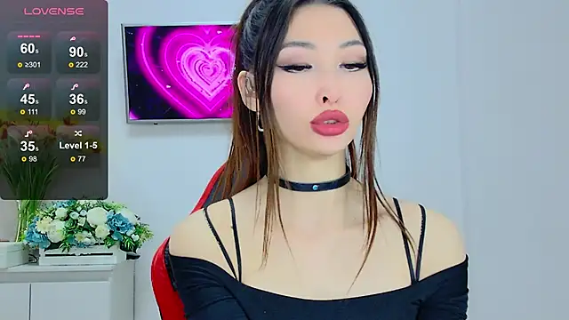 Snapshot of honey_yani chatting on 03/08/25, 02:01 honey yani online show from 03/08/25, 02:01