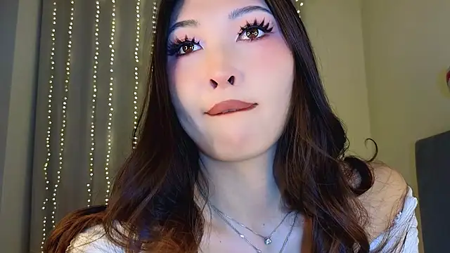 honey yani online show from 03/13/26, 10:04