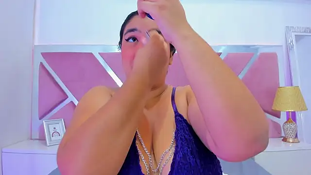 Tiffanymiller00 online show from 03/31/26, 02:19