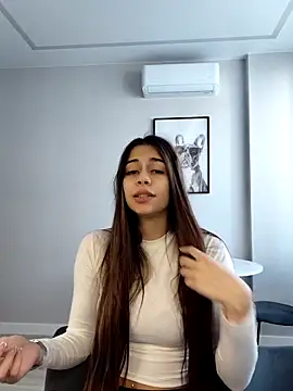 Snapshot of ShySonya chatting on 11/17/25, 11:25 ShySonya online show from 11/17/25, 11:25