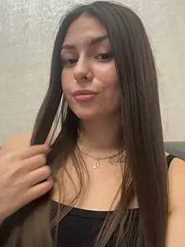 Snapshot of ShySonya chatting on 09/12/25, 01:44 ShySonya online show from 09/12/25, 01:44