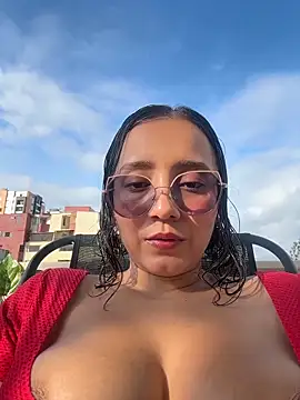 Kay LustyWife online show from 02/12/26, 01:00