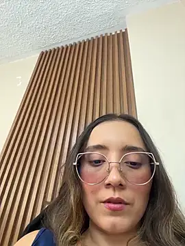 Kay LustyWife online show from 03/31/26, 04:31