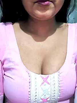 NEETU-89 online show from 12/15/25, 05:35