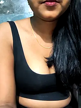Snapshot of NEETU-89 chatting on 02/28/25, 02:42 NEETU-89 online show from 02/28/25, 02:42