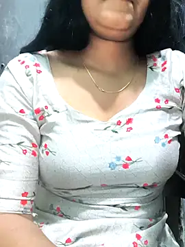 Snapshot of NEETU-89 chatting on 02/25/25, 05:52 NEETU-89 online show from 02/25/25, 05:52