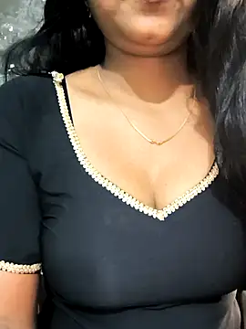 Snapshot of NEETU-89 chatting on 02/23/25, 02:51 NEETU-89 online show from 02/23/25, 02:51